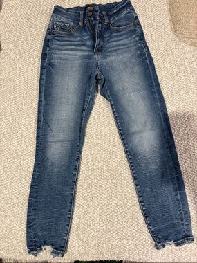 Women’s Mid-Rise ankle skinny Jeans